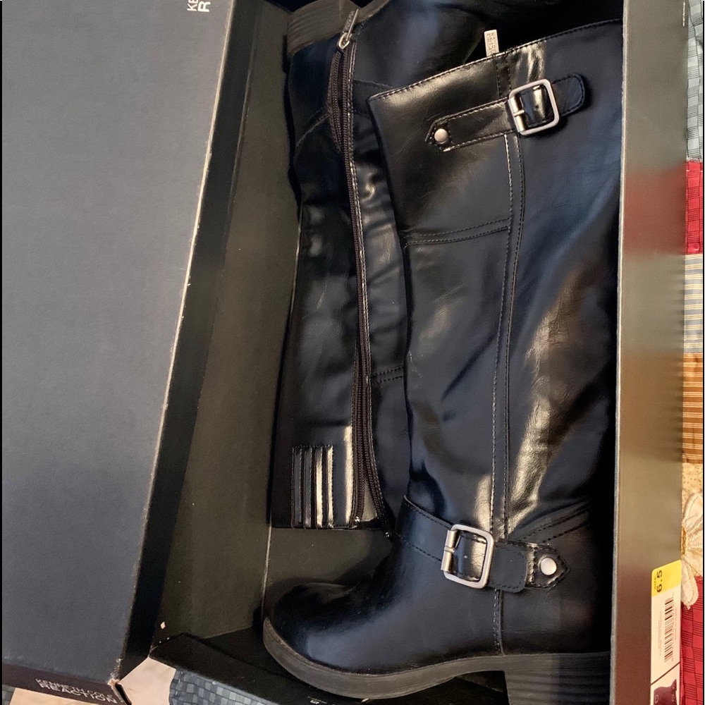 Kenneth Cole Reaction black boots.